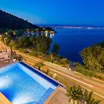 Awesome In Apartament Medveja