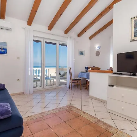 In With House Sea View * Medveja