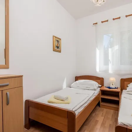 Appartamento In With House Sea View Medveja