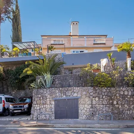 Appartamento In With House Sea View *