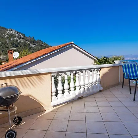 Appartamento In With House Sea View *