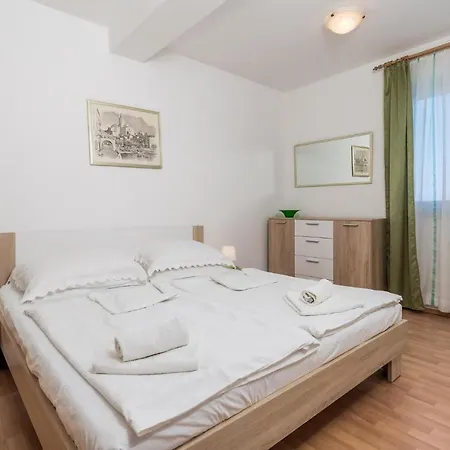 Apartment Beautiful In *