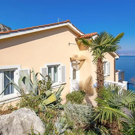 In With House Sea View Appartamento *